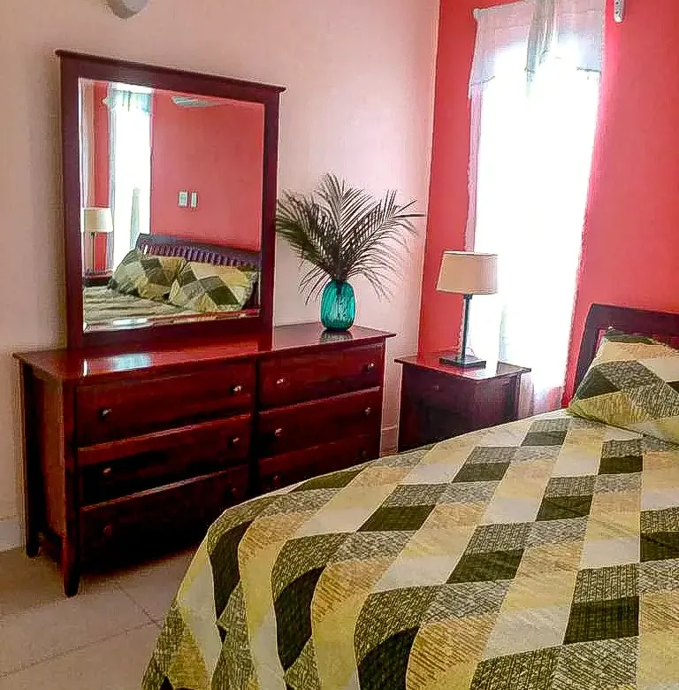 2 BEDROOM 2 AND 1/2 BATH FRIGATE BAY RENTALS