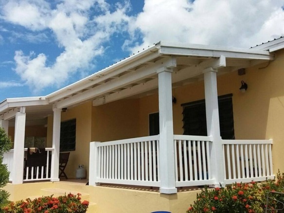 Apartment for rent near Ross, St Kitts long term rentals, St Kitts apartment for rent, St Kitts Student Housing, St Kitts Housing, St Kitts Real Estate Rentals