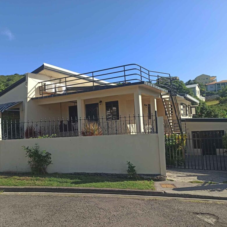 3 Bedroom Apartment In Bird Rock, St. Kitts