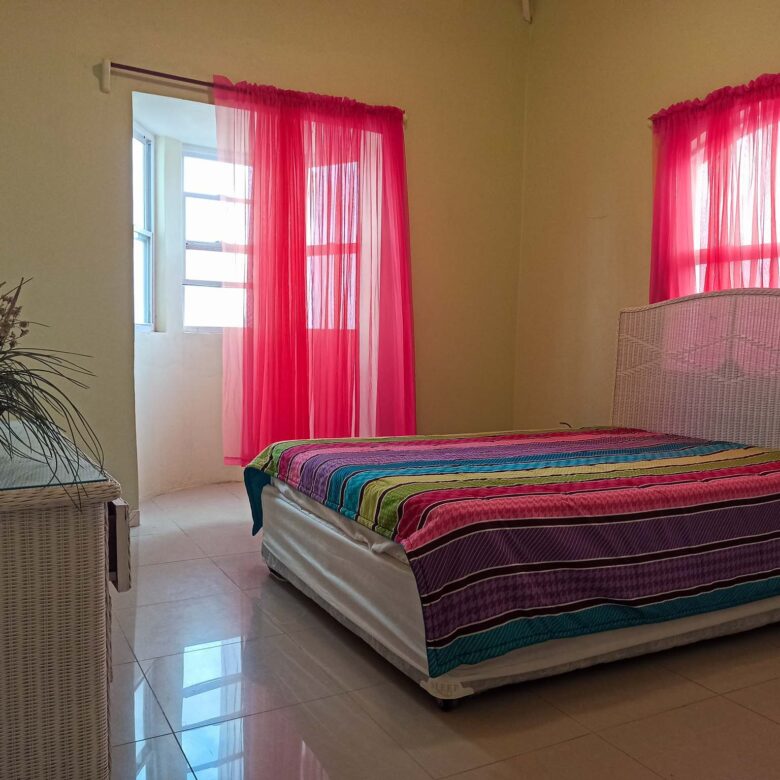 4-Bedroom Ocean View Residence in Half Moon Bay, St. Kitts – Pet-friendly, Fully Furnished with Stunning Views